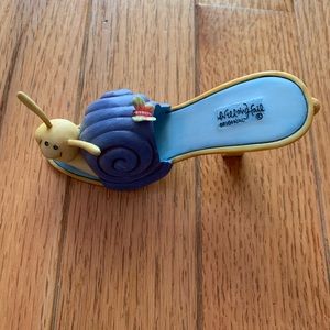 Willow Hall Shoo Shoo Figurine Slither Slither